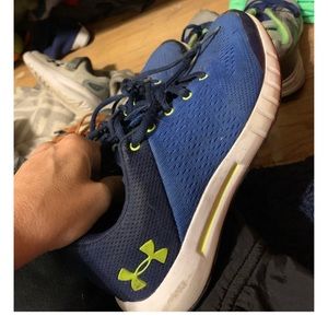 Boys Under Armour Athletic Shoes